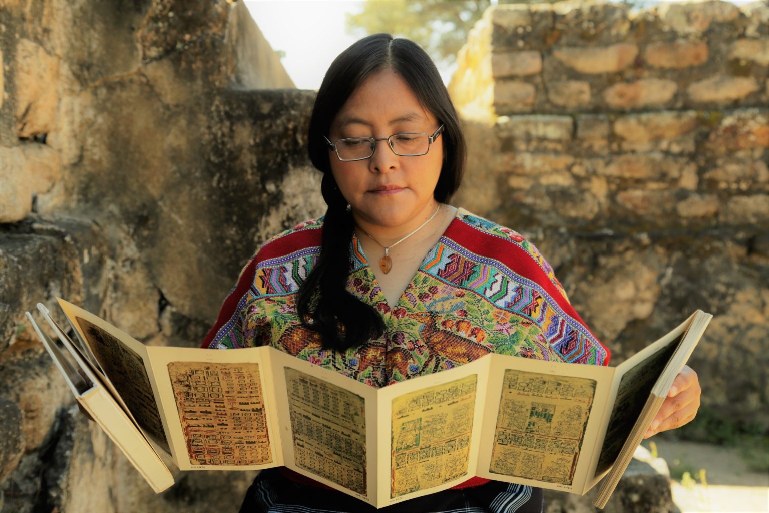 Dra. Aura Cumes